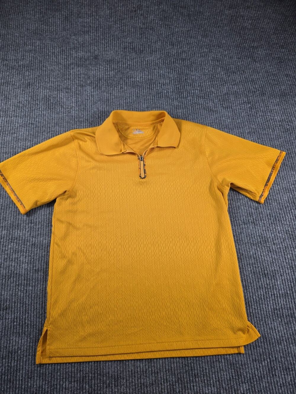 Under Armour Short Sleeve Men's HeatGear Fitted Yellow Size Medium W/ Zipper